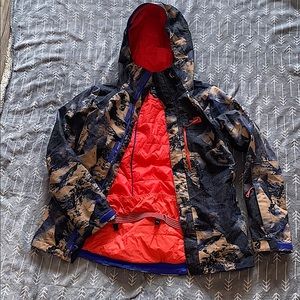Snowboard jacket